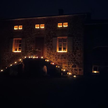 Domaine De La Poyat Bed & Breakfast Légny Екстериор снимка