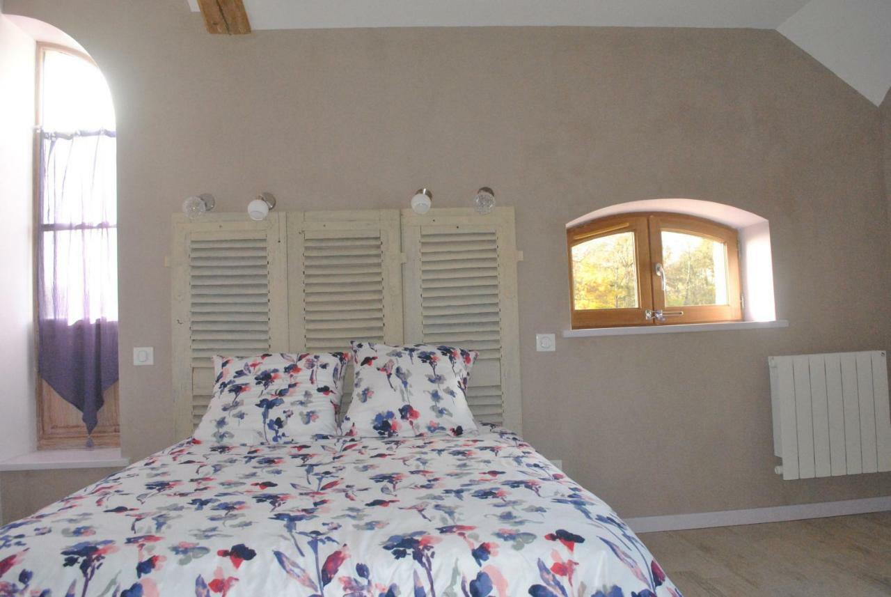 Domaine De La Poyat Bed & Breakfast Légny Екстериор снимка