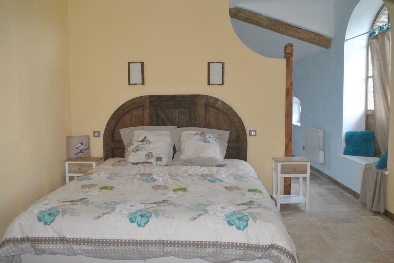 Domaine De La Poyat Bed & Breakfast Légny Екстериор снимка